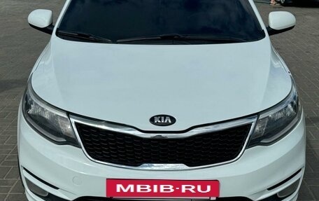 KIA Rio III рестайлинг, 2016 год, 2 фотография