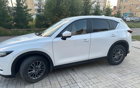 Mazda CX-5 II, 2018 год, 2 500 000 рублей, 4 фотография