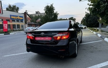 Toyota Camry, 2012 год, 2 280 000 рублей, 10 фотография