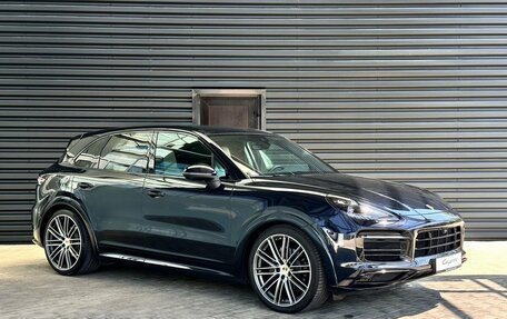 Porsche Cayenne III, 2020 год, 8 890 000 рублей, 2 фотография