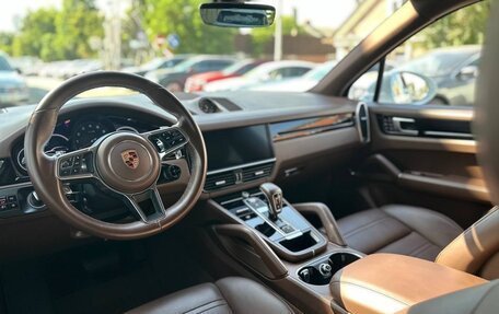 Porsche Cayenne III, 2018 год, 8 000 000 рублей, 26 фотография