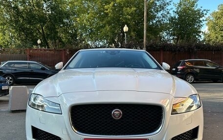 Jaguar XF II, 2018 год, 4 500 000 рублей, 1 фотография