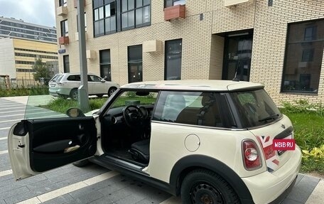 MINI Hatch, 2011 год, 1 350 000 рублей, 16 фотография