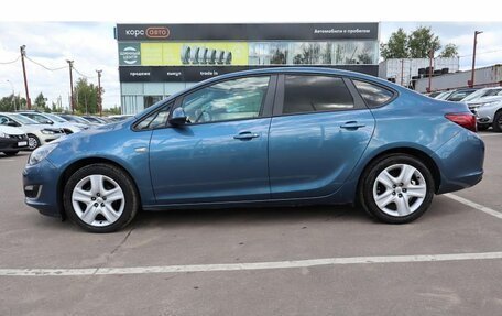 Opel Astra J, 2012 год, 2 фотография