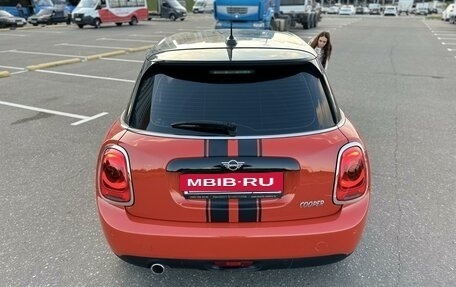 MINI Hatch, 2018 год, 1 550 000 рублей, 15 фотография