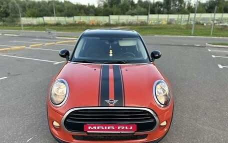 MINI Hatch, 2018 год, 1 550 000 рублей, 3 фотография