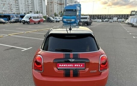 MINI Hatch, 2018 год, 1 550 000 рублей, 17 фотография