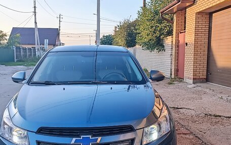 Chevrolet Cruze II, 2013 год, 950 000 рублей, 2 фотография