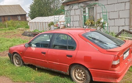 Nissan Primera II рестайлинг, 1997 год, 70 000 рублей, 3 фотография