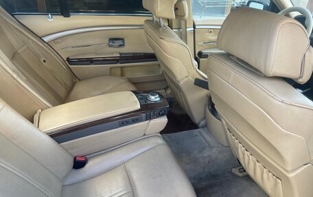 BMW 7 серия, 2006 год, 570 000 рублей, 14 фотография