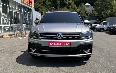 Volkswagen Tiguan II, 2019 год, 3 550 000 рублей, 2 фотография