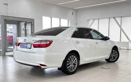 Toyota Camry, 2017 год, 2 460 000 рублей, 2 фотография