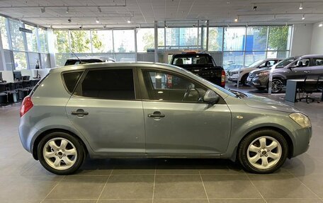 KIA cee'd I рестайлинг, 2008 год, 499 000 рублей, 4 фотография