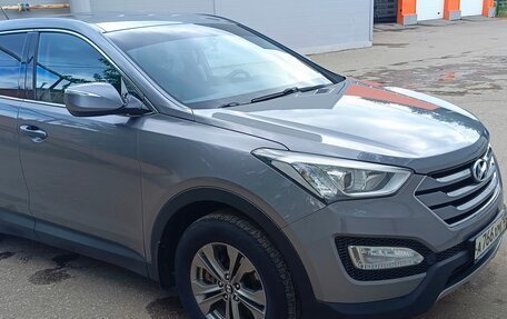 Hyundai Santa Fe III рестайлинг, 2014 год, 2 100 000 рублей, 2 фотография