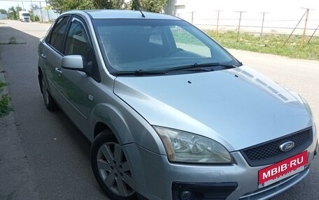 Ford Focus II рестайлинг, 2005 год, 3 фотография