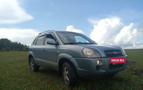 Hyundai Tucson III, 2006 год, 960 000 рублей, 3 фотография