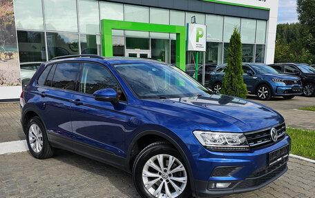 Volkswagen Tiguan II, 2020 год, 2 690 000 рублей, 3 фотография