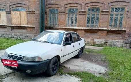 Daewoo Nexia I рестайлинг, 2004 год, 155 000 рублей, 2 фотография