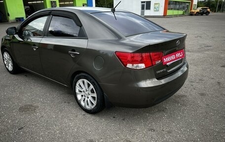 KIA Cerato III, 2010 год, 700 000 рублей, 6 фотография