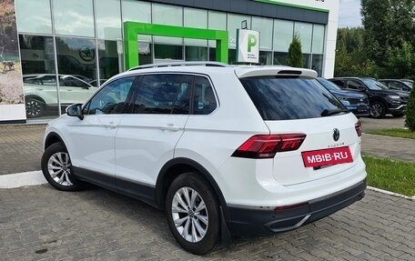 Volkswagen Tiguan II, 2022 год, 3 450 000 рублей, 4 фотография