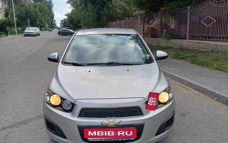 Chevrolet Aveo III, 2014 год, 800 000 рублей, 3 фотография