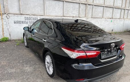 Toyota Camry, 2019 год, 3 550 000 рублей, 12 фотография