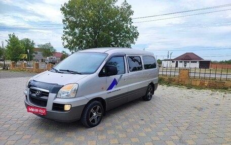 Hyundai Starex I рестайлинг, 2004 год, 6 фотография