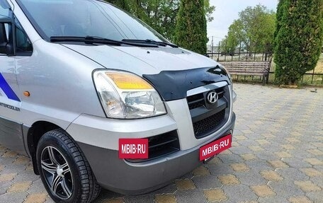 Hyundai Starex I рестайлинг, 2004 год, 7 фотография