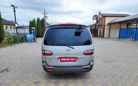 Hyundai Starex I рестайлинг, 2004 год, 4 фотография