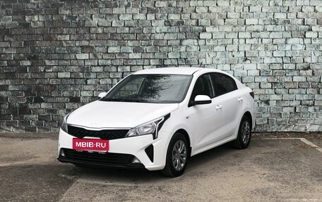 KIA Rio IV, 2021 год, 1 869 000 рублей, 1 фотография