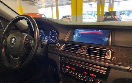 BMW 7 серия, 2015 год, 2 000 000 рублей, 13 фотография