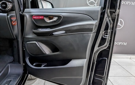 Mercedes-Benz V-Класс, 2020 год, 6 490 000 рублей, 24 фотография