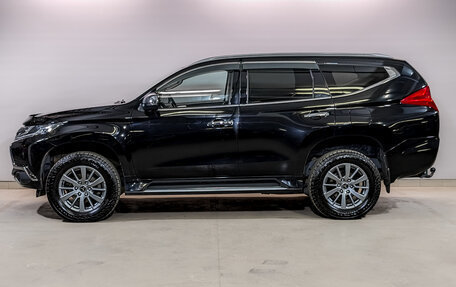 Mitsubishi Pajero Sport III рестайлинг, 2019 год, 3 425 000 рублей, 8 фотография