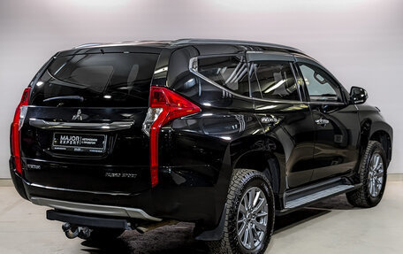 Mitsubishi Pajero Sport III рестайлинг, 2019 год, 3 425 000 рублей, 5 фотография