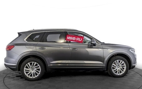 Volkswagen Touareg III, 2019 год, 5 680 000 рублей, 4 фотография