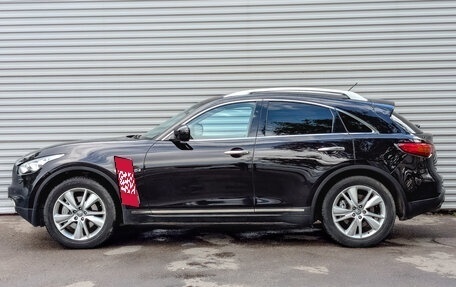 Infiniti QX70, 2016 год, 2 590 000 рублей, 8 фотография