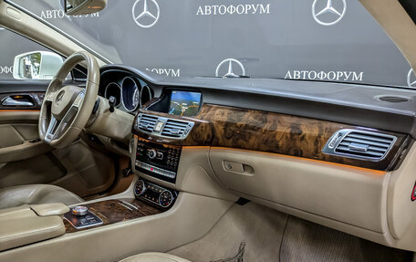 Mercedes-Benz CLS, 2013 год, 2 680 000 рублей, 10 фотография