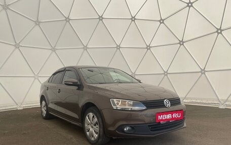 Volkswagen Jetta VI, 2012 год, 1 050 000 рублей, 3 фотография