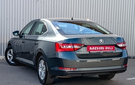 Skoda Superb III рестайлинг, 2019 год, 2 595 000 рублей, 7 фотография