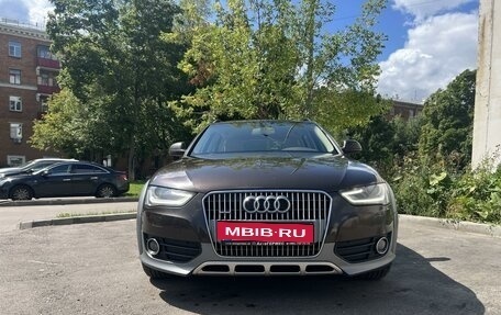 Audi A4 allroad, 2013 год, 2 450 000 рублей, 2 фотография