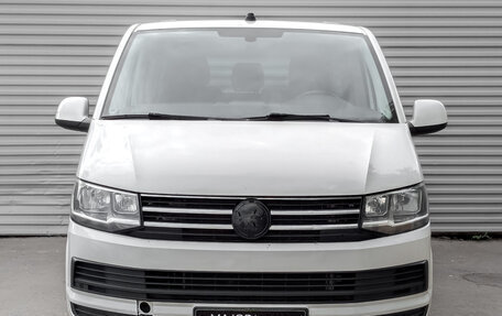 Volkswagen Caravelle T6 рестайлинг, 2019 год, 2 фотография