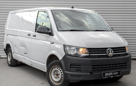 Volkswagen Transporter T6 рестайлинг, 2019 год, 1 495 000 рублей, 3 фотография