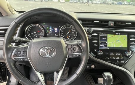 Toyota Camry, 2018 год, 3 050 000 рублей, 15 фотография