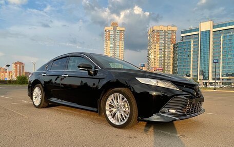 Toyota Camry, 2018 год, 3 050 000 рублей, 6 фотография