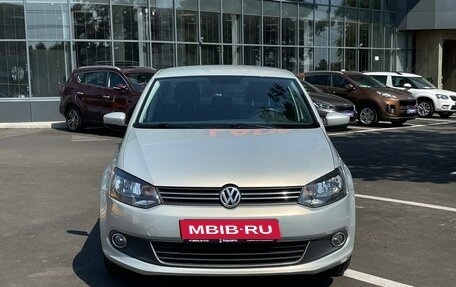 Volkswagen Polo VI (EU Market), 2013 год, 1 065 000 рублей, 8 фотография