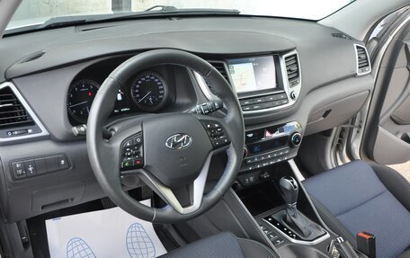 Hyundai Tucson III, 2018 год, 2 390 000 рублей, 10 фотография