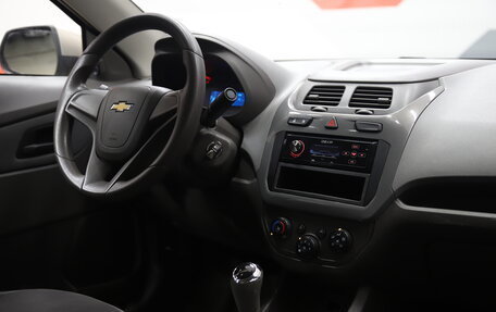 Chevrolet Cobalt II, 2013 год, 14 фотография