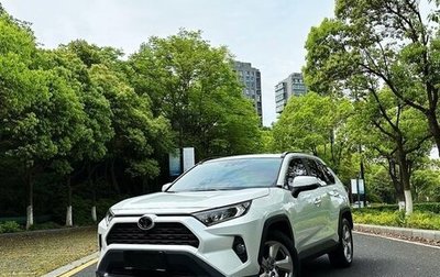 Toyota RAV4, 2021 год, 2 650 000 рублей, 1 фотография