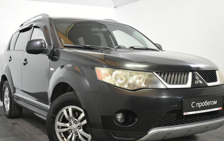 Mitsubishi Outlander III рестайлинг 3, 2008 год, 899 000 рублей, 1 фотография