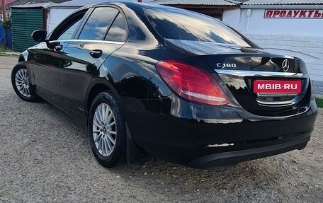 Mercedes-Benz C-Класс, 2018 год, 1 950 000 рублей, 3 фотография